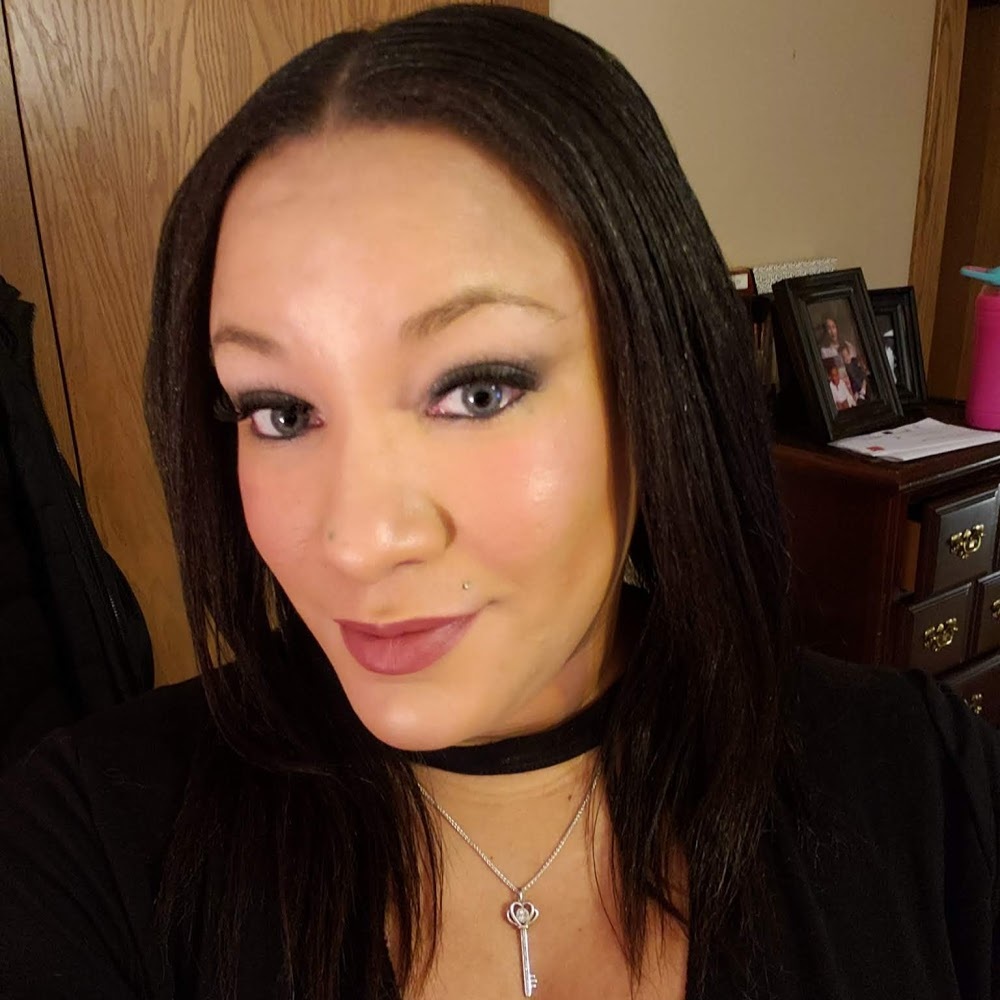 Meet your Posher, Jada